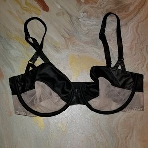 34D Victoria's Secret Nude Mesh Bra
